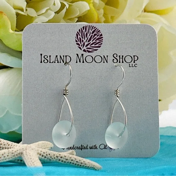 Ocean Bubbles Sea glass Wirework Earrings - Picture 3 of 6